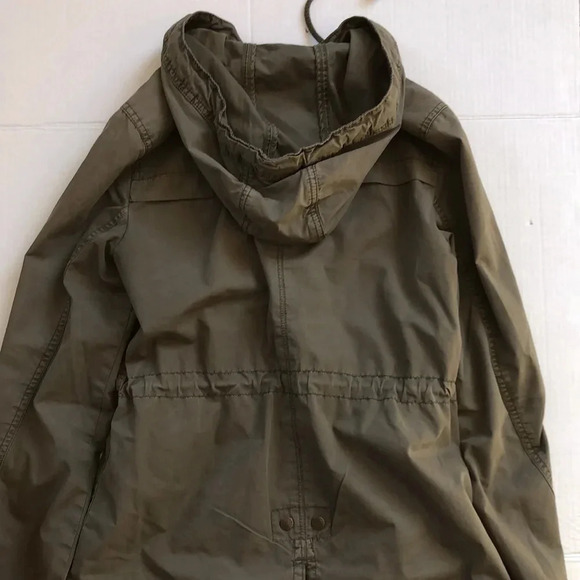 Army Green Coat - Picture 7 of 10